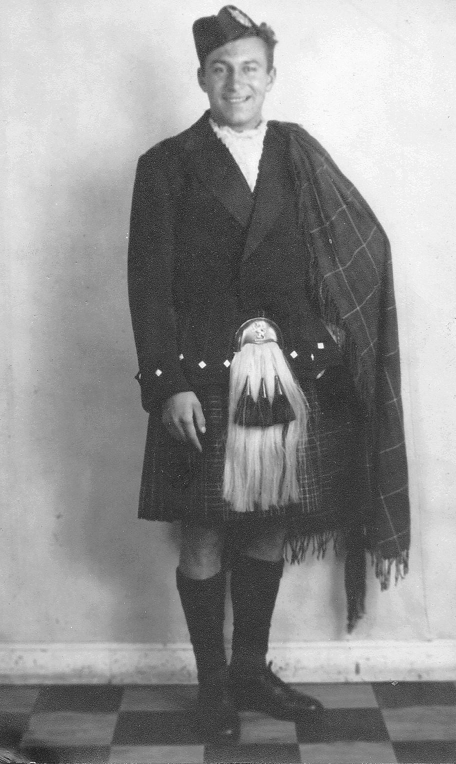 Albert Heier in full Scottish tartan.
