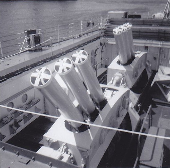 Royal Canadian Navy : HMCS Terra Nova mortar well.