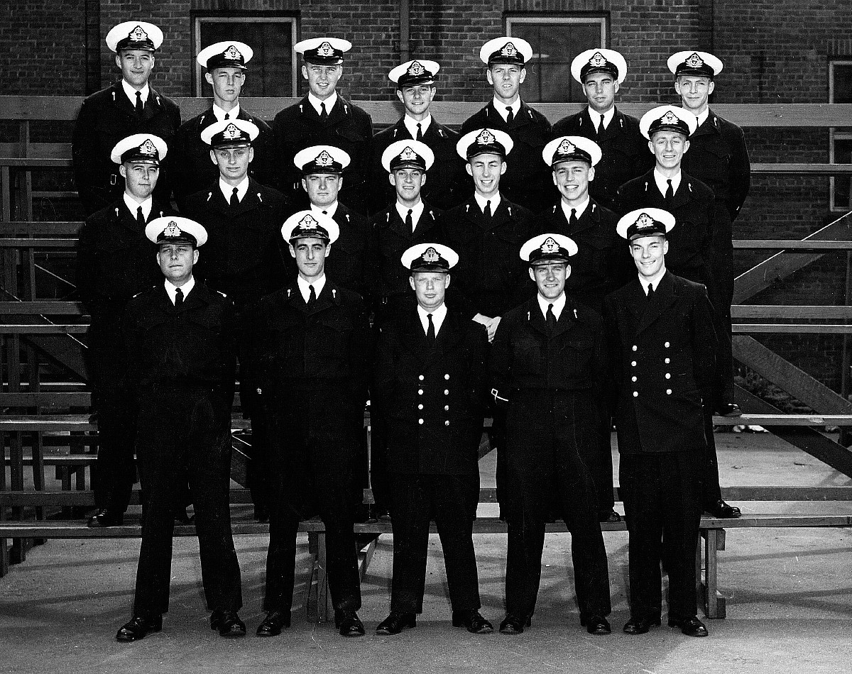 Royal Canadian Navy : Officer cadets, 1956