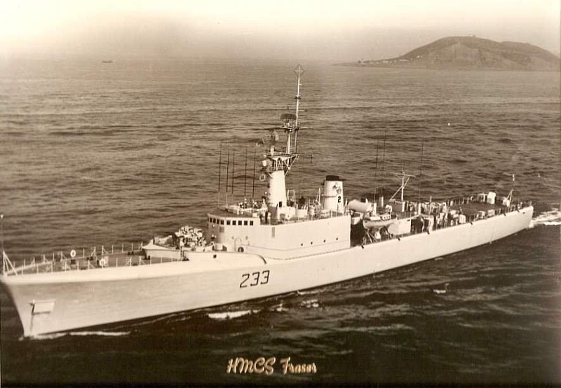 Royal Canadian Navy : HMCS Fraser.