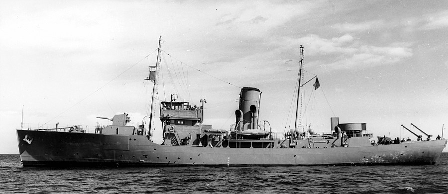 Royal Canadian Navy : HMCS Chilliwack.