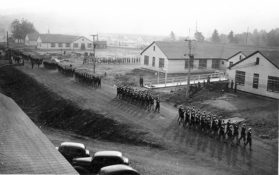 Royal Canadian Navy : HMCS Cornwallis.