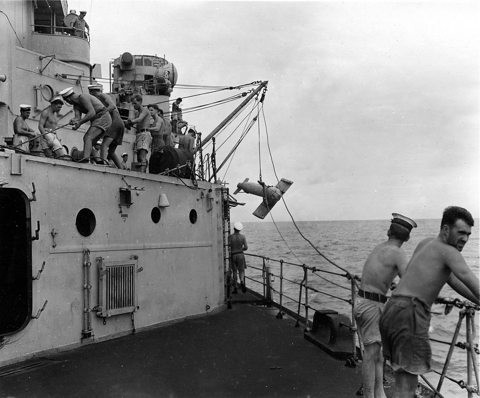 Royal Canadian Navy : HMCS Ontario, 1945.