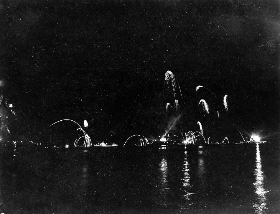 Royal Canadian Navy : HMCS Ontario in Hong Kong, 1945.