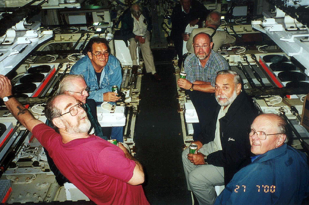 Royal Canadian Navy : HMCS Onondaga, Last Dive Cruise, 2000.