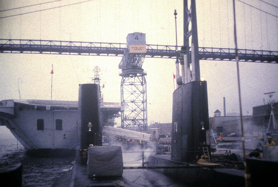 Royal Canadian Navy : HMC Dockyard, 1969.