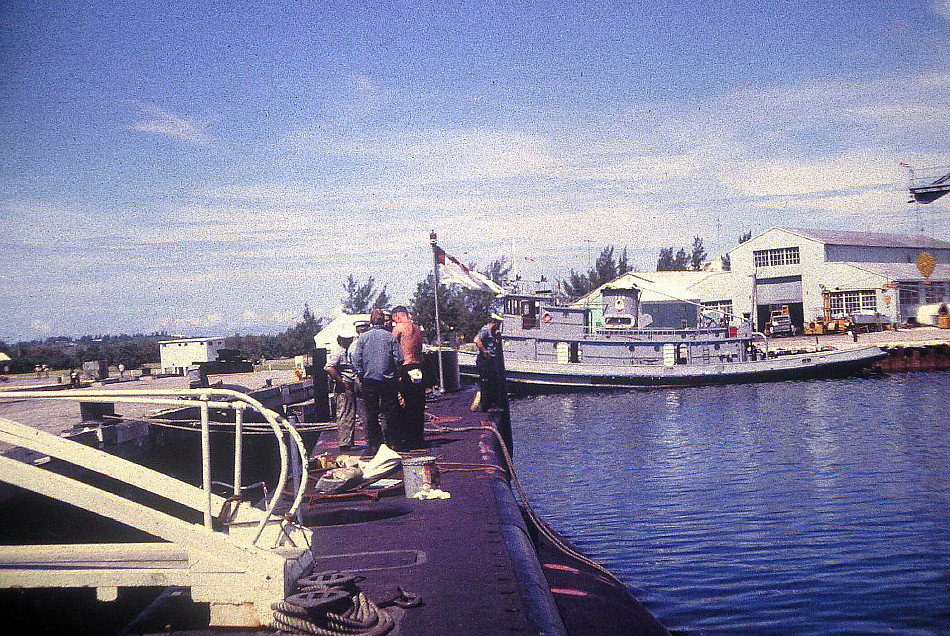 Royal Canadian Navy : HMCS Onondaga in Bermuda, 1969.