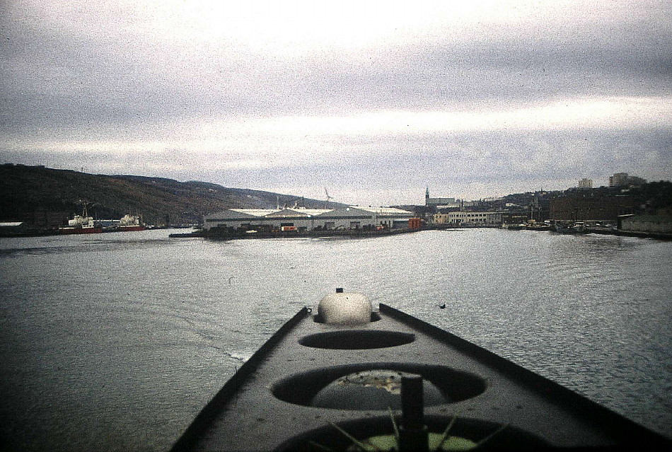 Royal Canadian Navy : HMCS Okanagan in St John's Newfoundland.