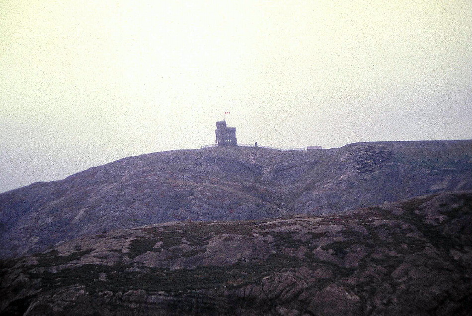 Royal Canadian Navy : HMCS Okanagan in St John's Newfoundland.