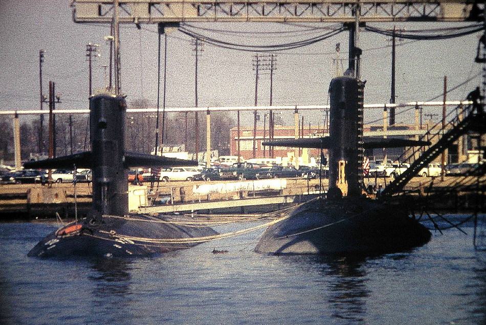 Royal Canadian Navy : US Submarines in Norfolk, Virginia.