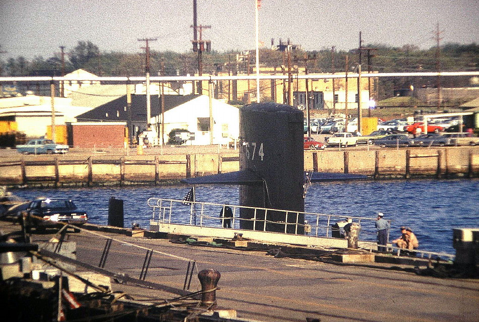 Royal Canadian Navy : US Submarines in Norfolk, Virginia.