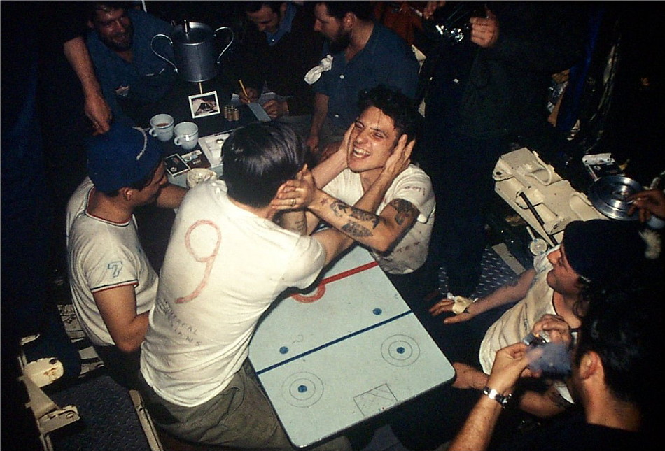 Royal Canadian Navy : Card hockey tournament on HMCS Okanagan.