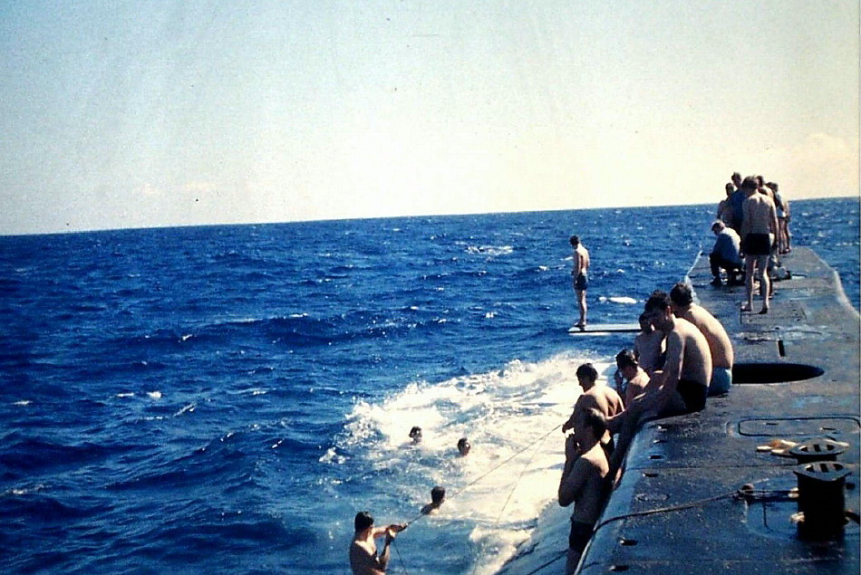 Royal Canadian Navy : HMCS Okanagan Barbeque at sea, Feb., 1974.