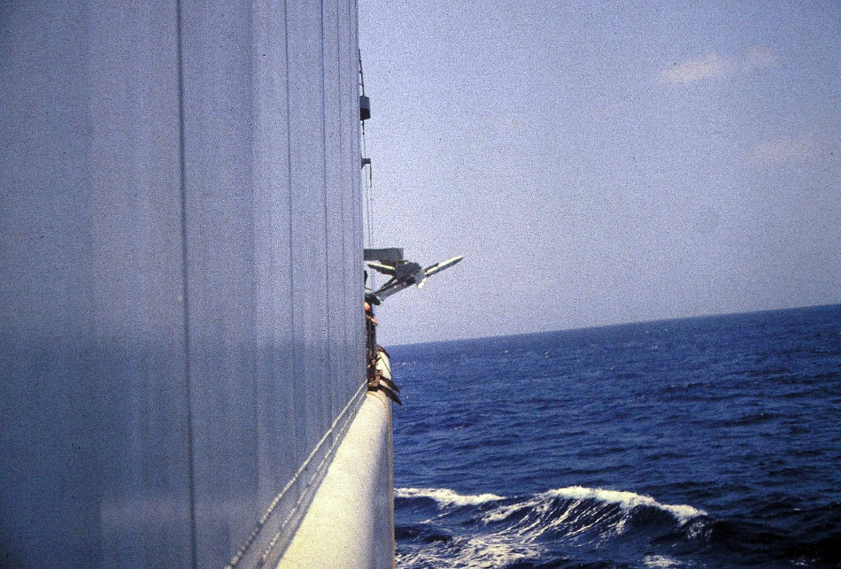 Royal Canadian Navy : HMCS Iroquois, Test Firing Missiles, 1980.