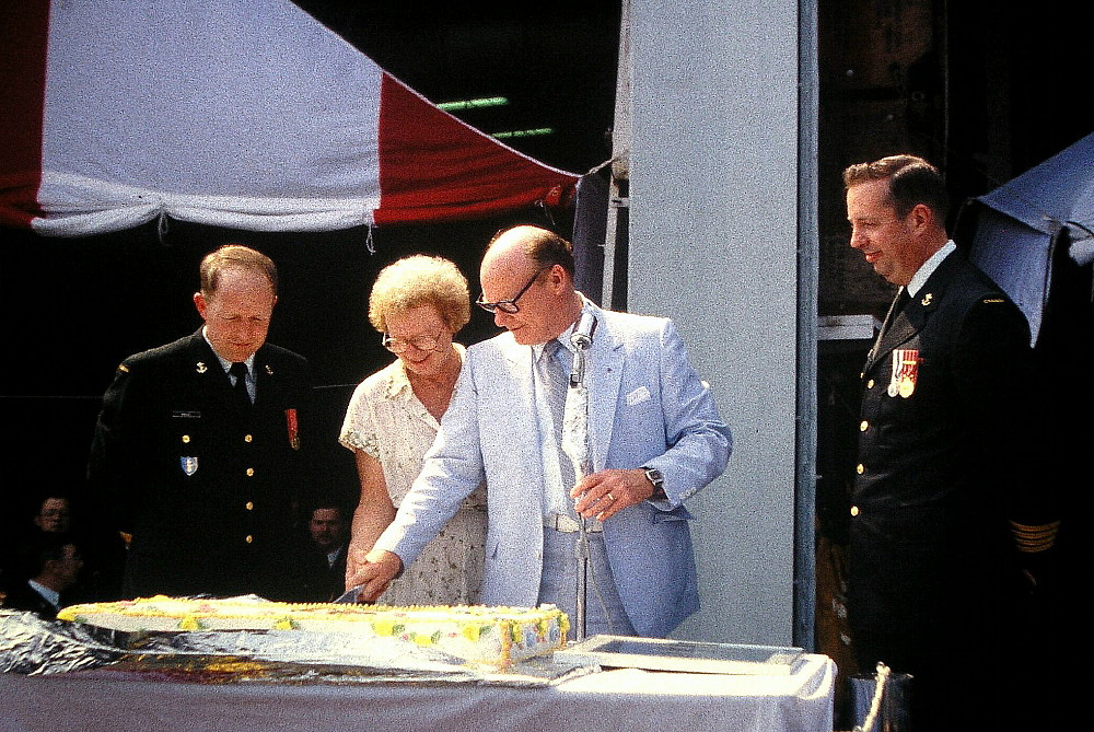 Royal Canadian Navy : HMCS Iroquois 10th Birthday, 1982.