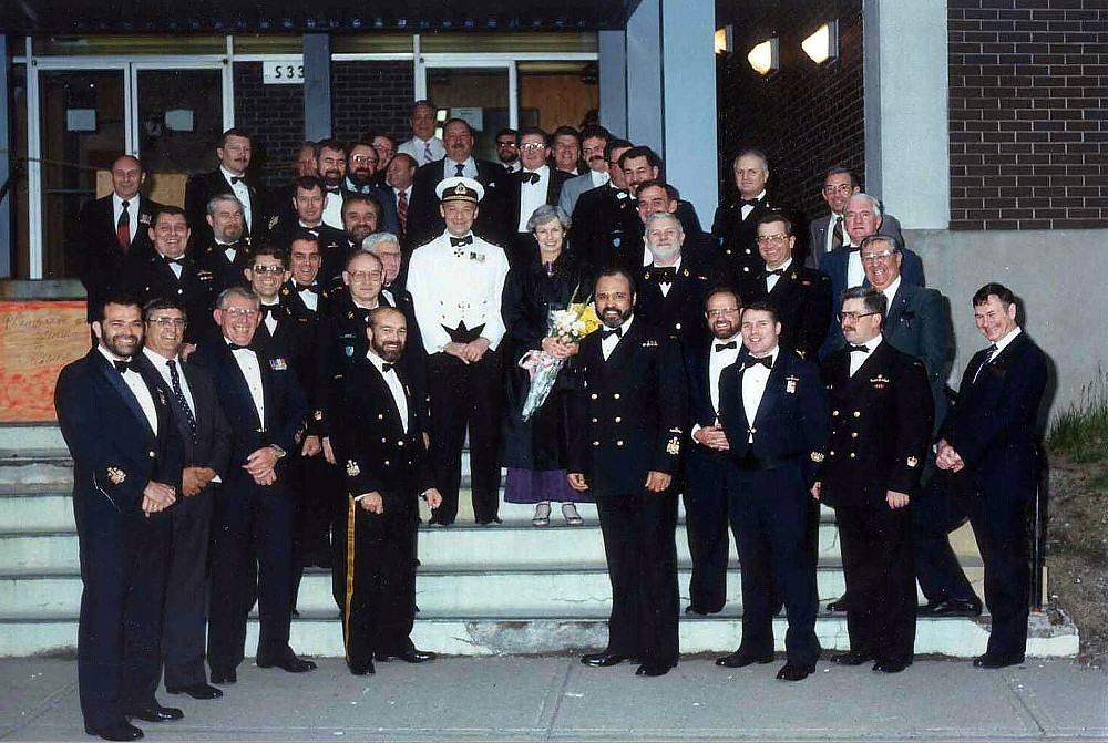 Royal Canadian Navy : 75th Anniversary Canadian Navy Ball.