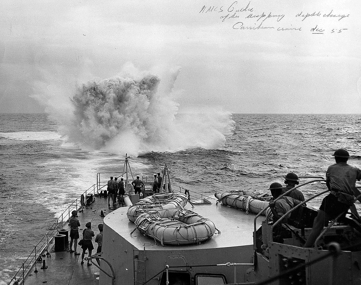 Royal Canadian Navy : HMCS Quebec, 1955