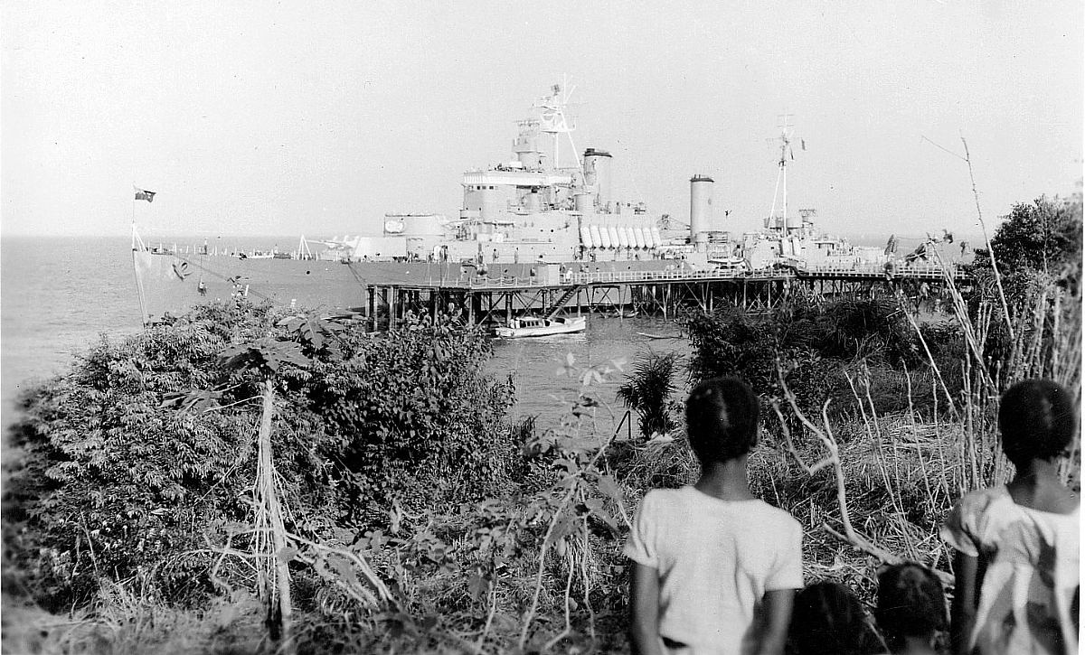 Royal Canadian Navy : HMCS Quebec, 1955