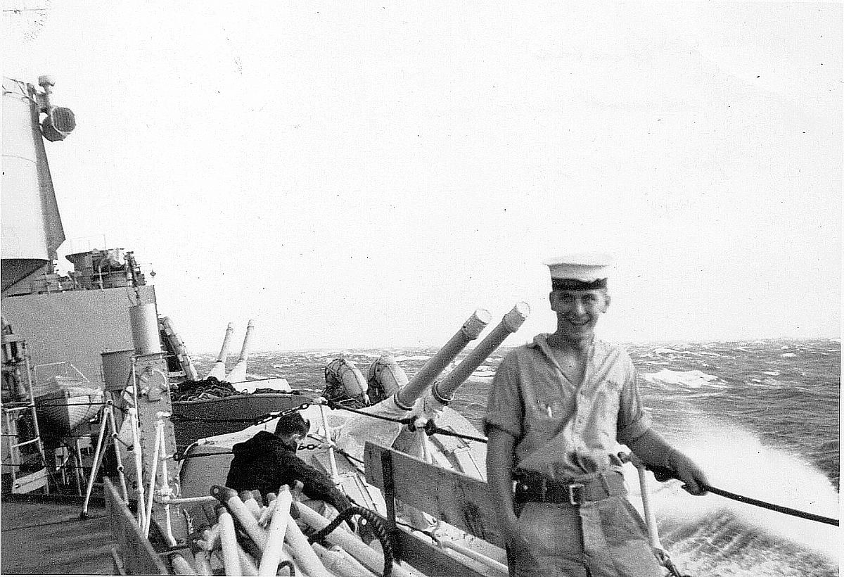 Royal Canadian Navy : HMCS Quebec, 1953