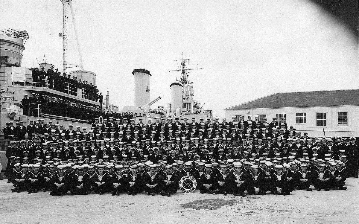 Royal Canadian Navy : HMCS Quebec, 1956