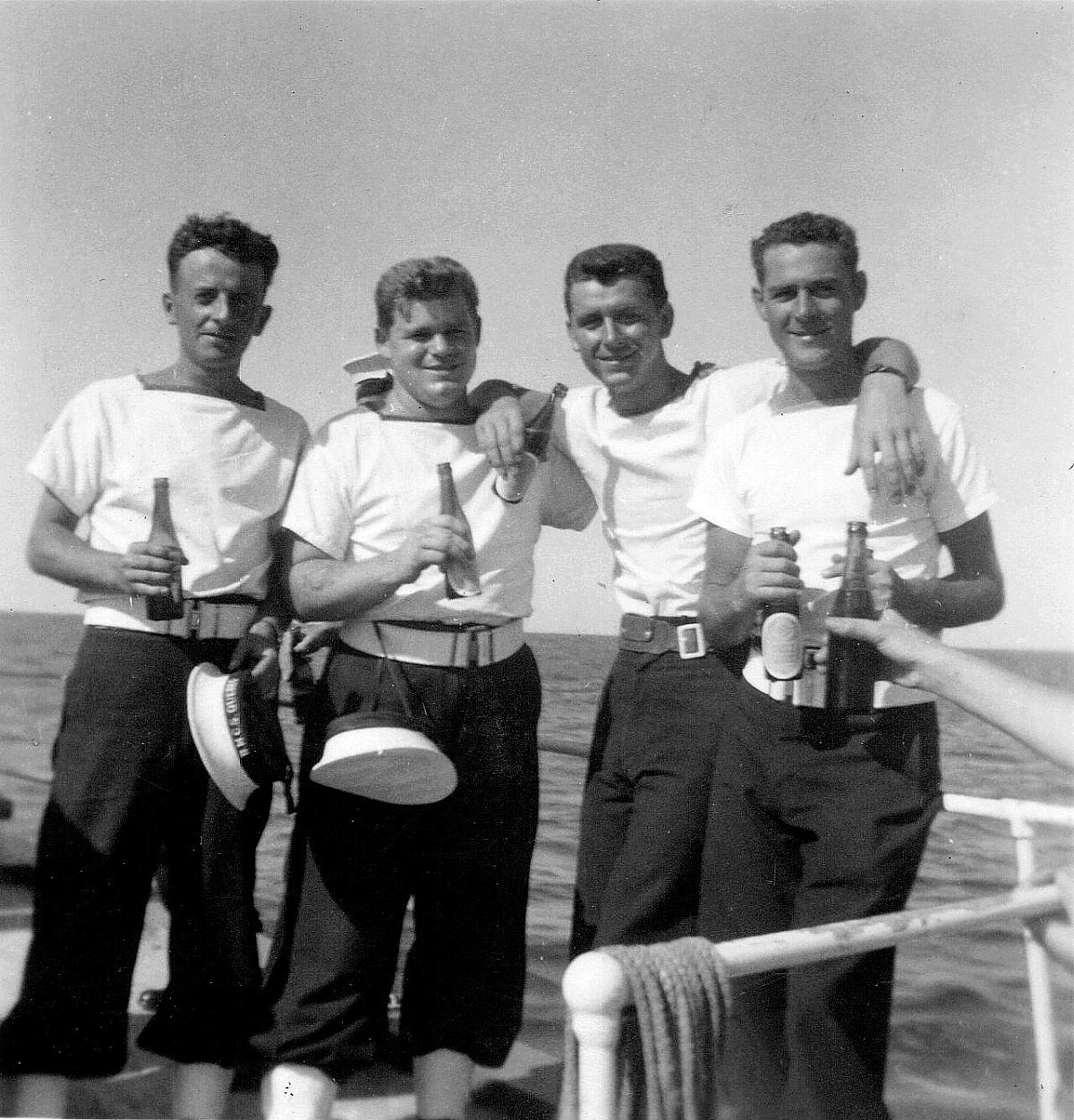 Royal Canadian Navy : HMCS Quebec, 1956