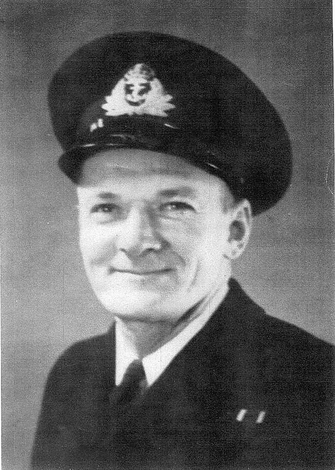 Royal Canadian Navy : Ernest Harold Massick.