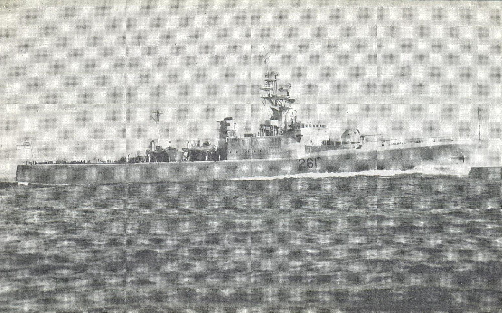 Royal Canadian Navy : HMCS Mackenzie