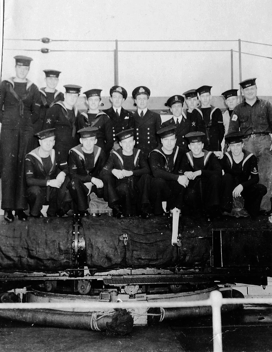 HMCS Sioux, torpedo party.