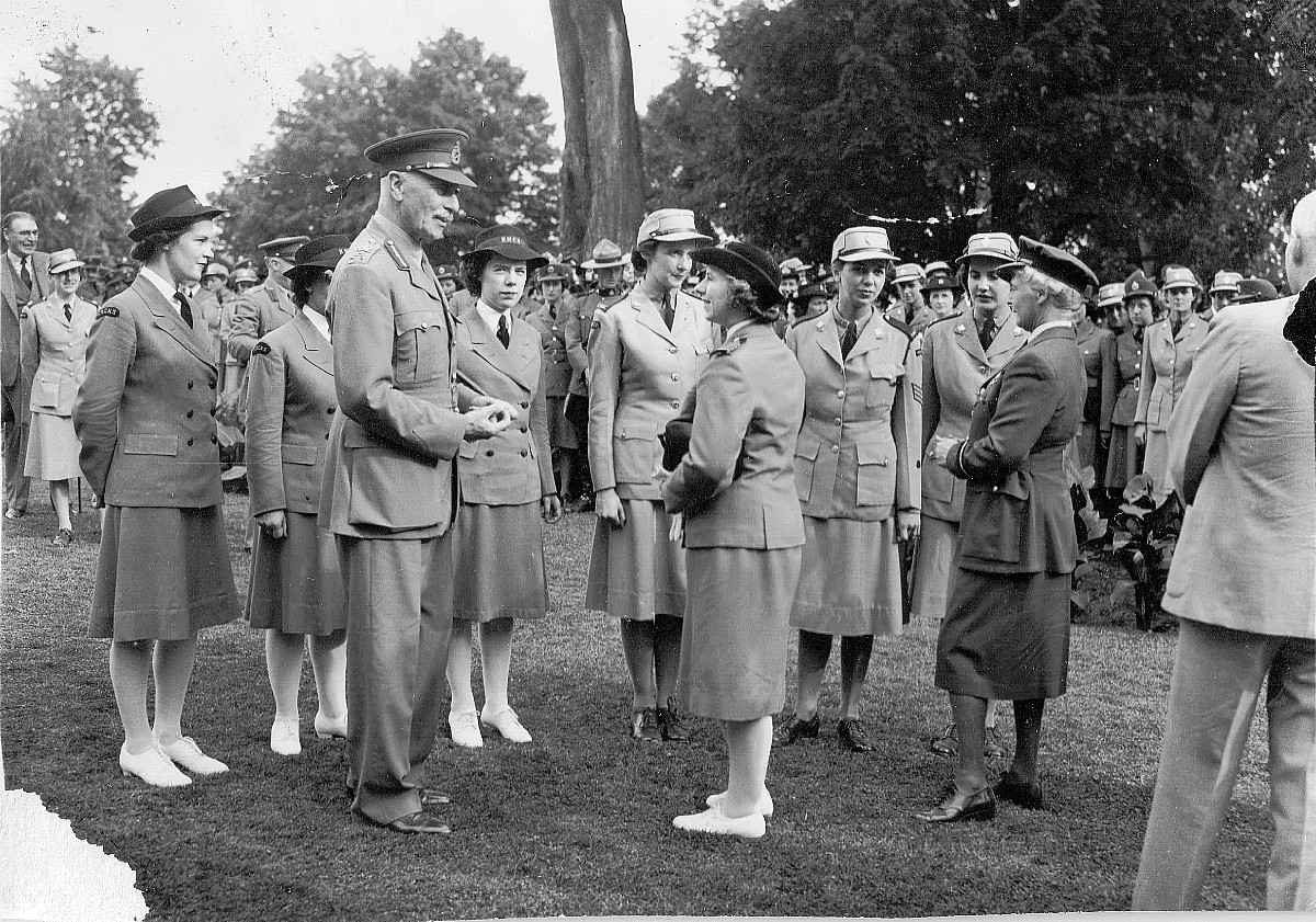 Garden party for Princess Alice