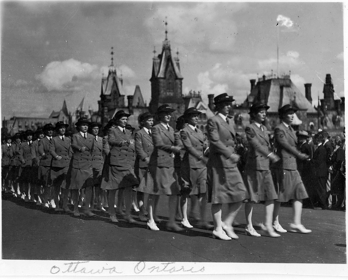 WRCNS in parade, Ottawa