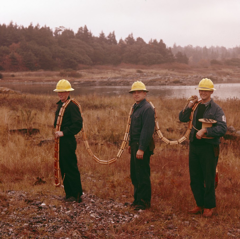 Royal Canadian Navy : HMCS Ste Therese, Bentick Island demolitions course, 1963.