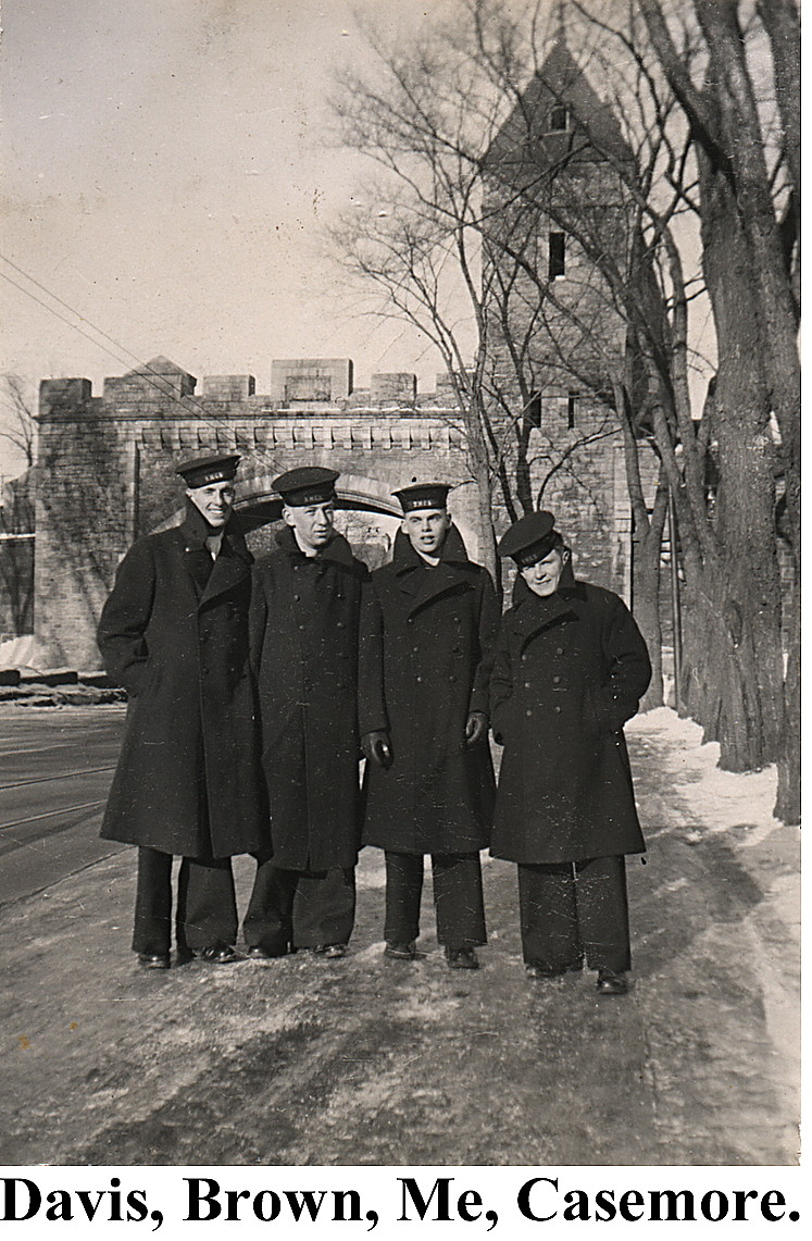 Royal Canadian Navy : HMCS Montcalm, Quebec City, 1944.