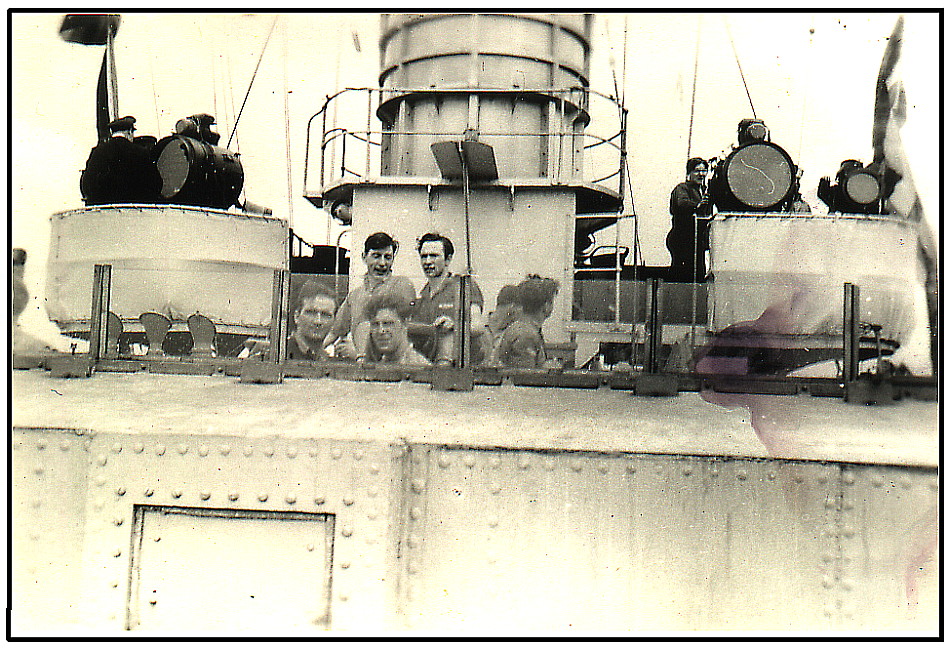 Royal Canadian Navy : HMCS Jonquiere, 1945.