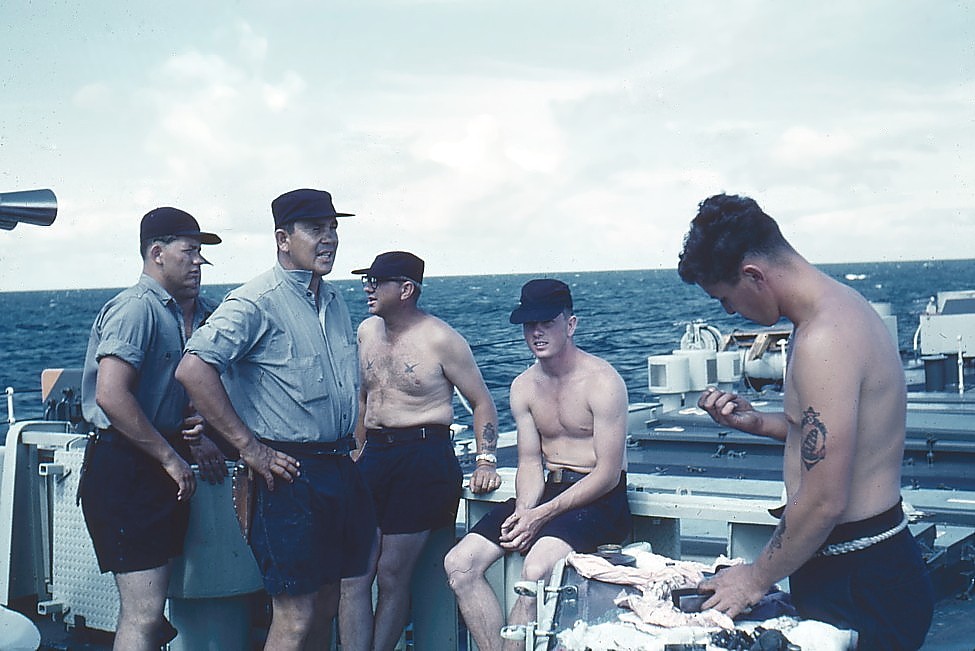 Royal Canadian Navy : H.M.C.S. Ste Therese, sailing in Hawaiian waters.