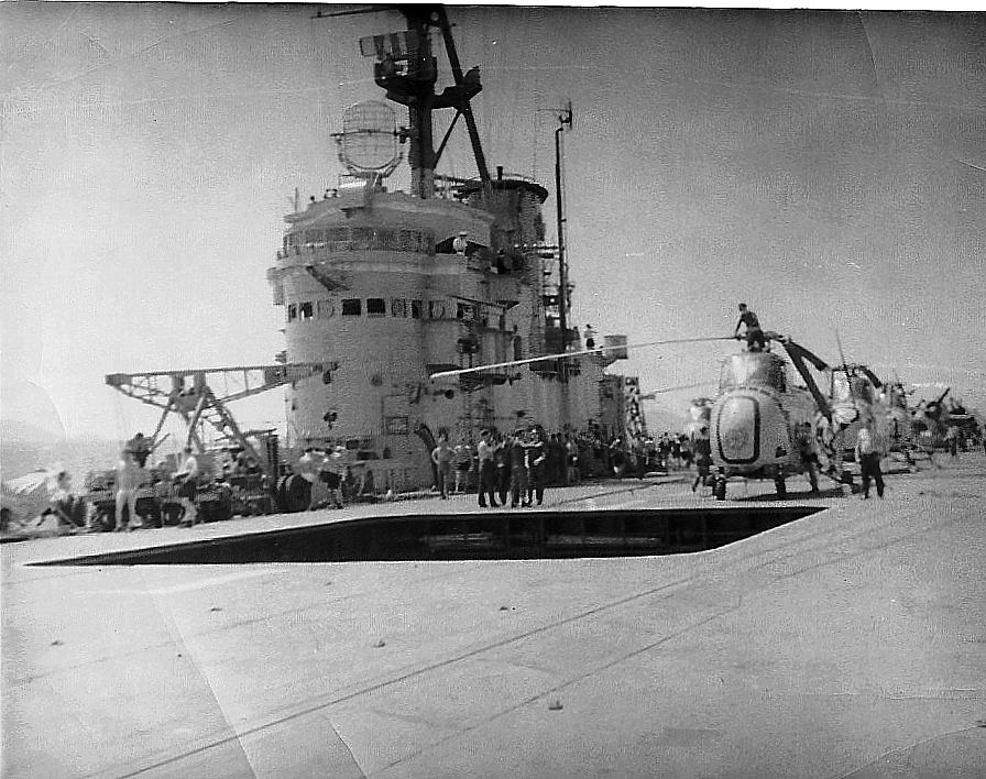 Royal Canadian Navy : HMCS Magnificent