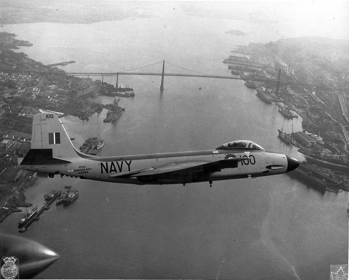 Royal Canadian Navy : HMCS Shearwater, aircraft