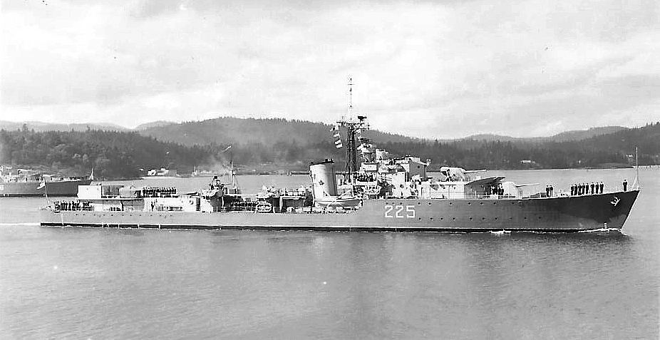 Royal Canadian Navy : HMCS Sioux